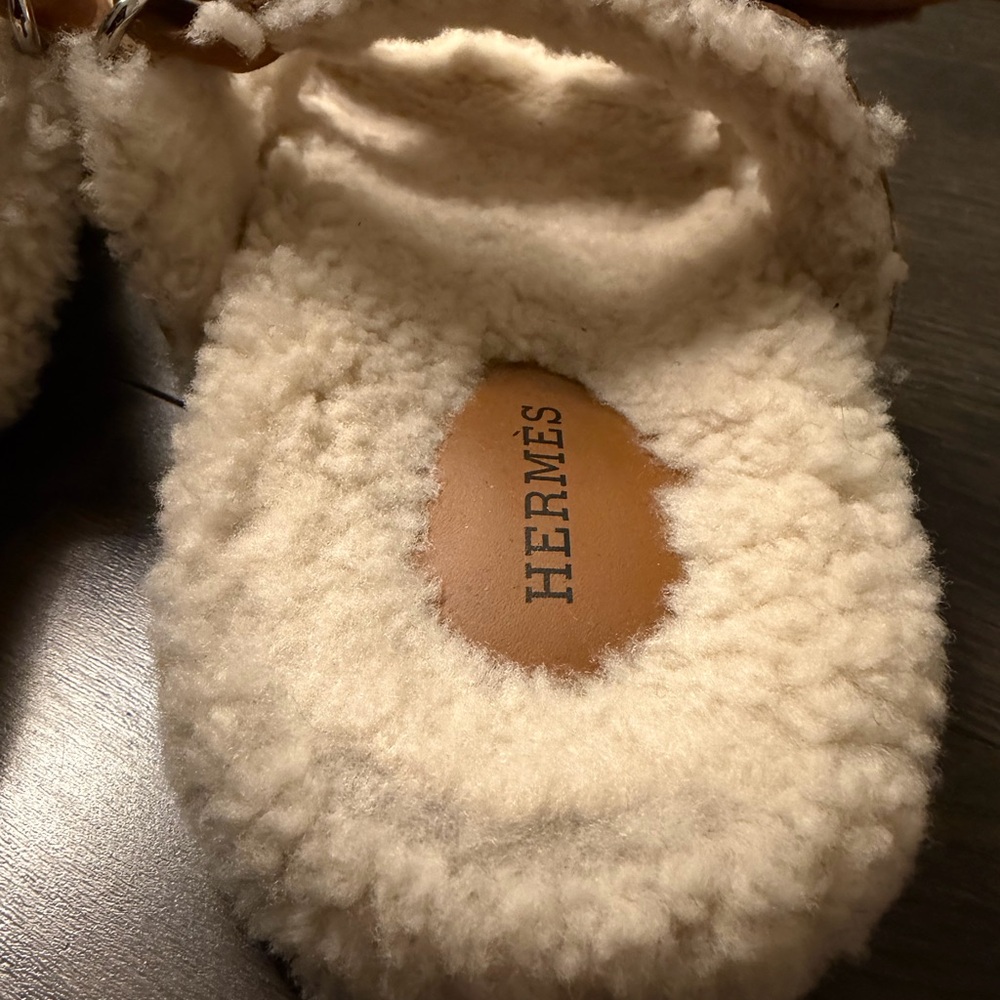 Hermes Suede Goatskin Woolskin Chypre Sandals 100% Authentic Naturel/écru - Picture 6 of 10